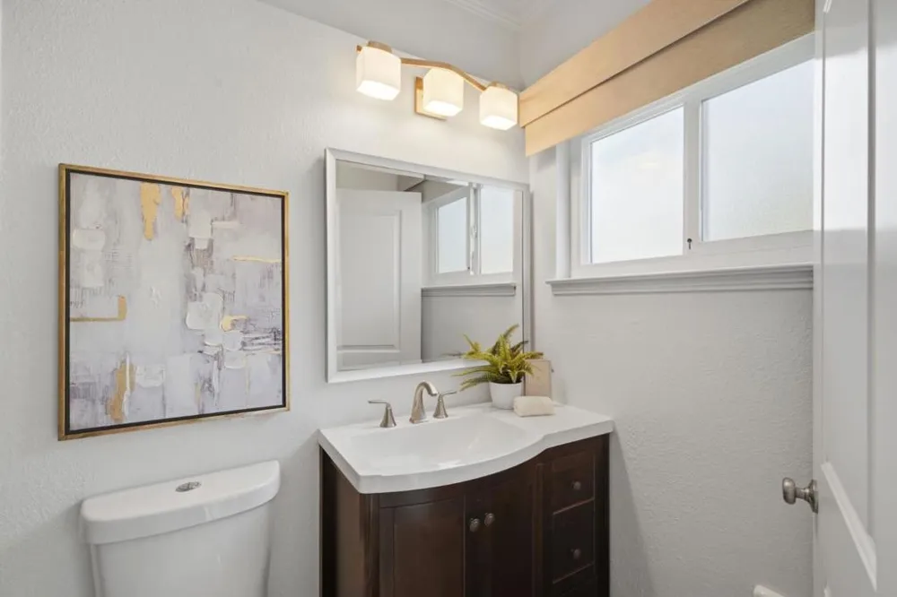 321 Anna Avenue Mountain View, CA 94043