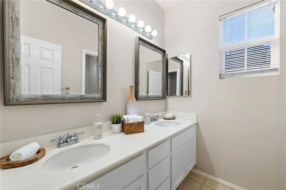 29 Bushwood Ladera Ranch, CA 92694