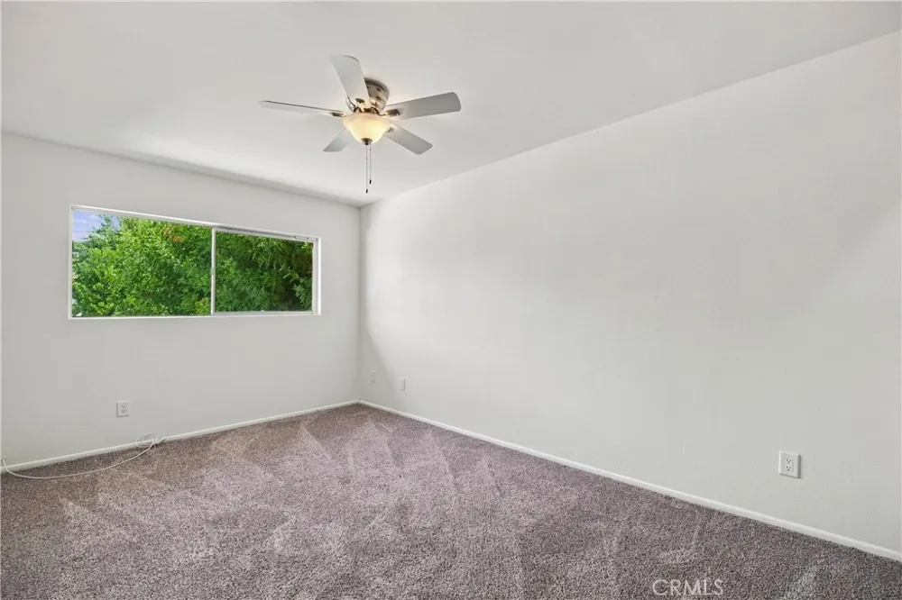 16451 Knapp St North Hills, CA 91343