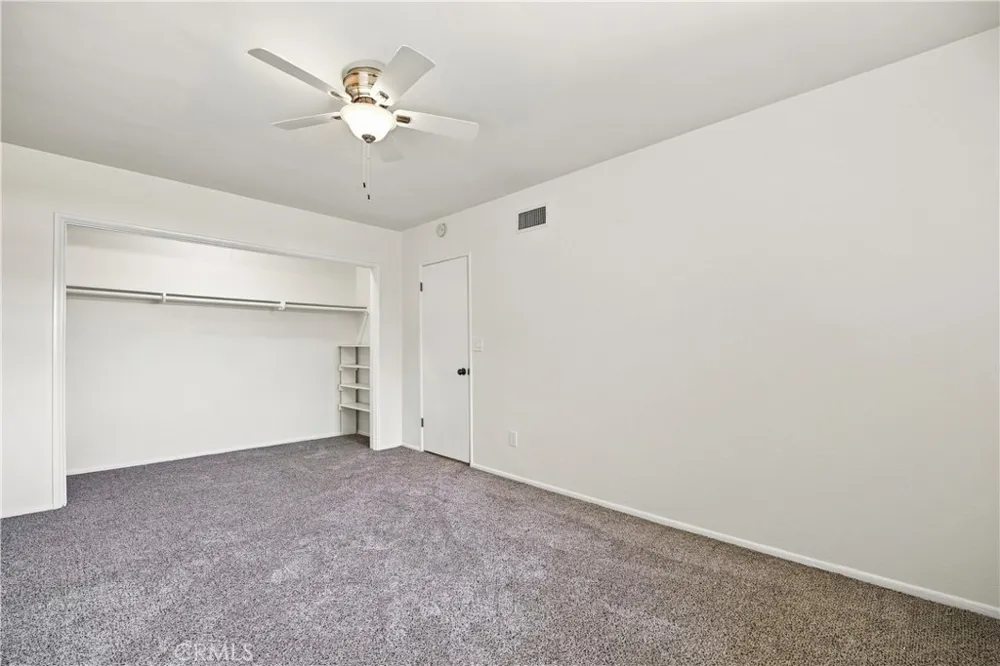 16451 Knapp St North Hills, CA 91343
