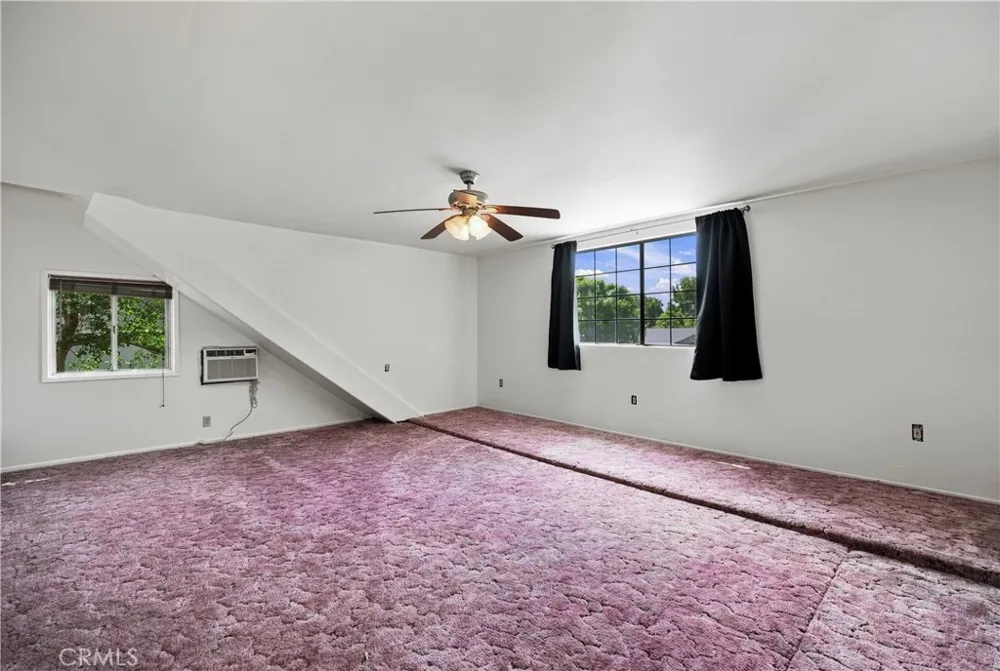 16451 Knapp St North Hills, CA 91343