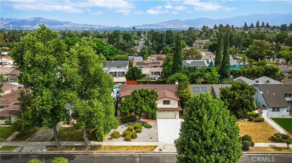 16451 Knapp St North Hills, CA 91343