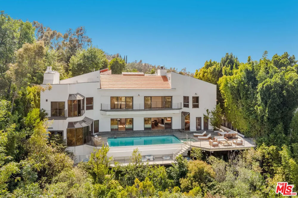 11955 Pinnacle Place Beverly Hills, CA 90210