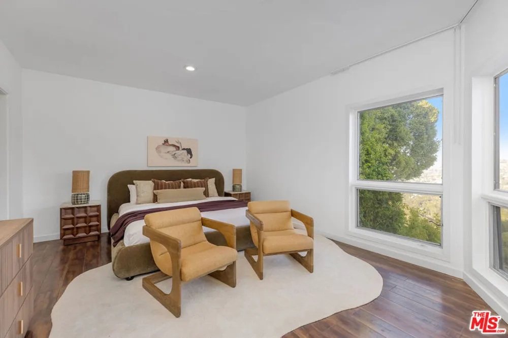 11955 Pinnacle Place Beverly Hills, CA 90210