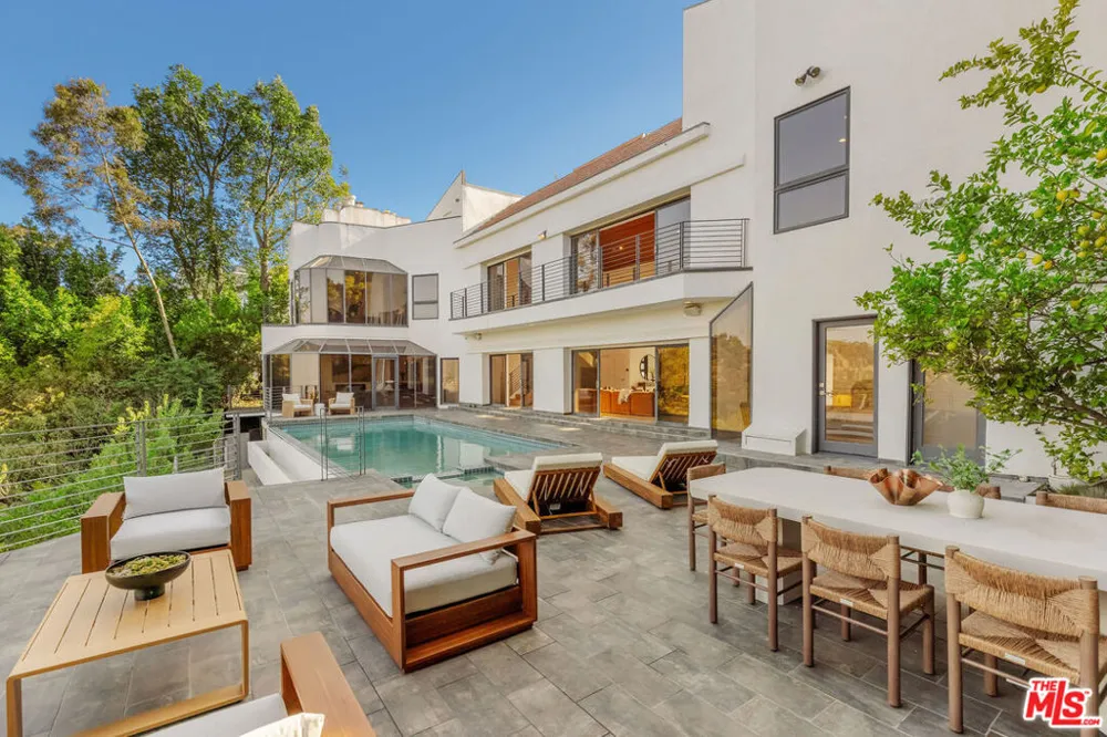 11955 Pinnacle Place Beverly Hills, CA 90210