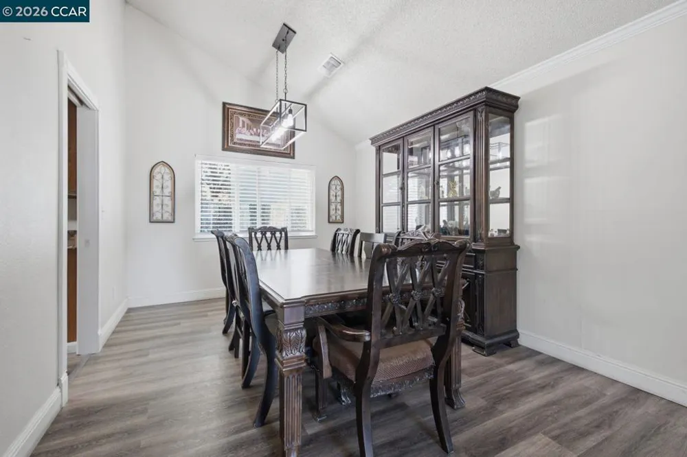 15 Plumas Ct Bay Point, CA 94565