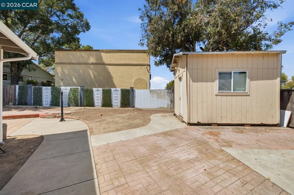 15 Plumas Ct Bay Point, CA 94565
