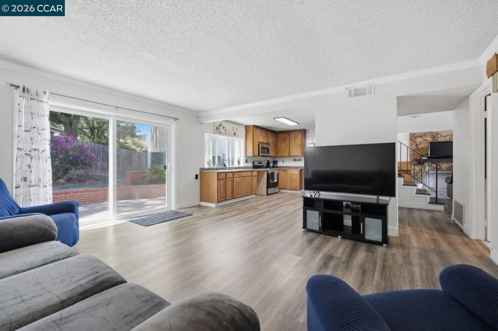15 Plumas Ct Bay Point, CA 94565
