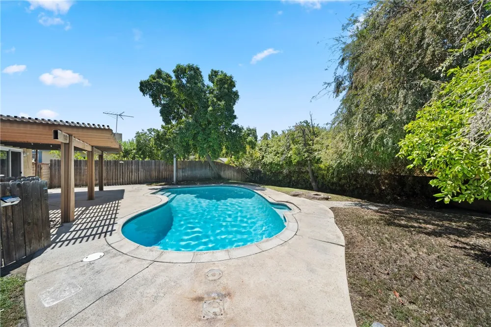 1333 Hunter Redlands, CA 92374
