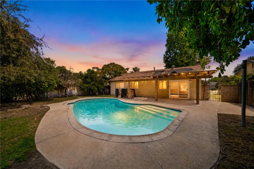 1333 Hunter Redlands, CA 92374