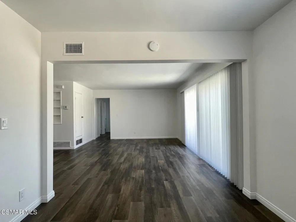 1447 Alexander Street Simi Valley, CA 93065
