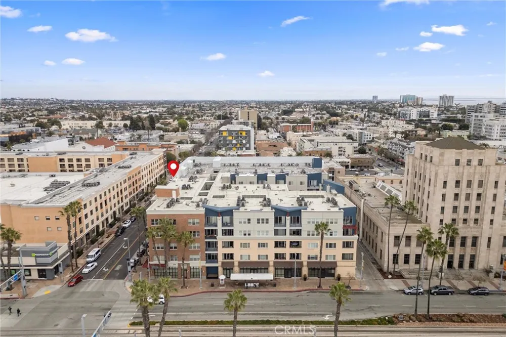 300 E 4th Street #201 Long Beach, CA 90802