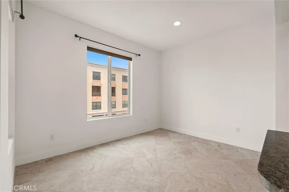 300 E 4th Street #201 Long Beach, CA 90802