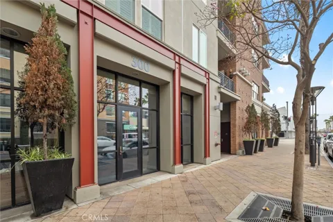 300 E 4th Street #201