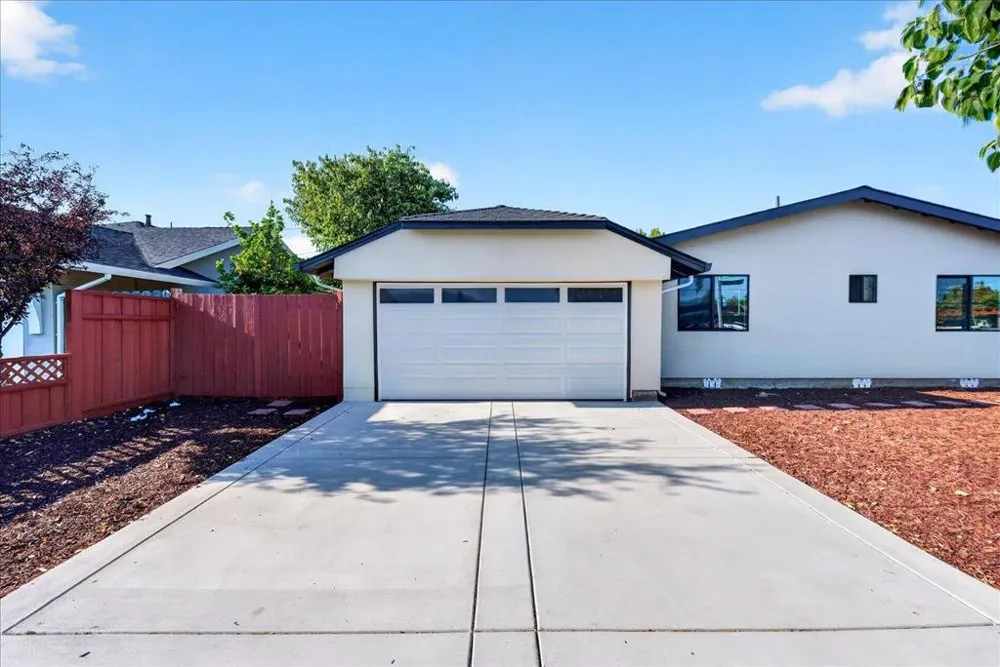 3565 New Jersey Avenue San Jose, CA 95124