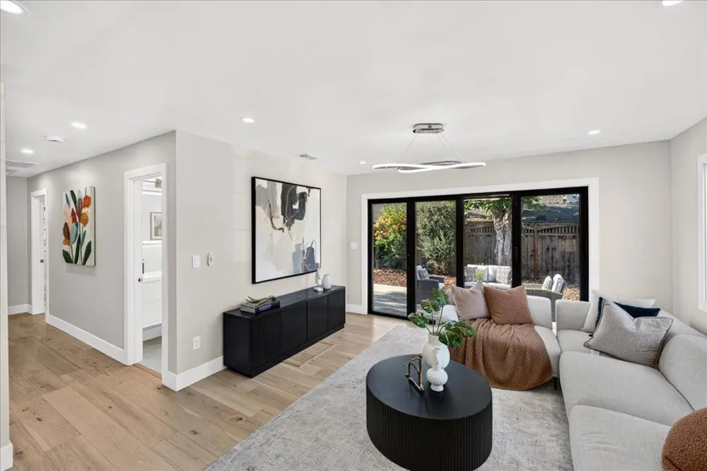 3565 New Jersey Avenue San Jose, CA 95124