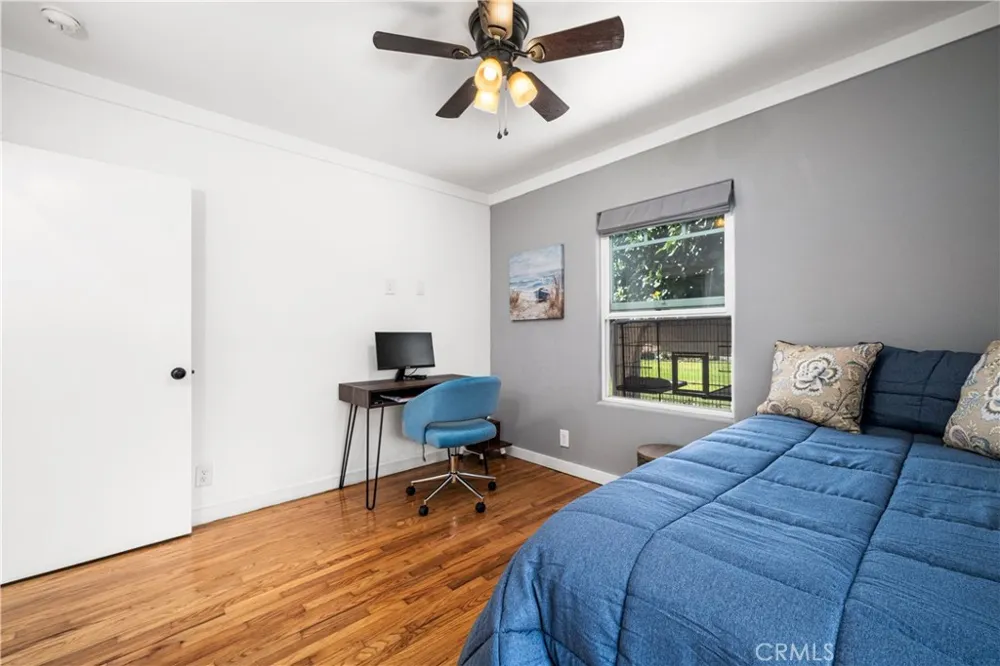 4582 Howard Avenue Los Alamitos, CA 90720