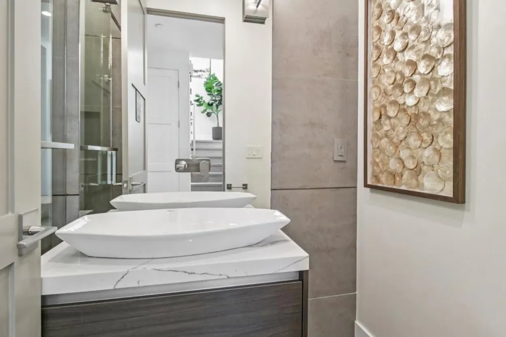 2280 Saint Francis Drive Palo Alto, CA 94303