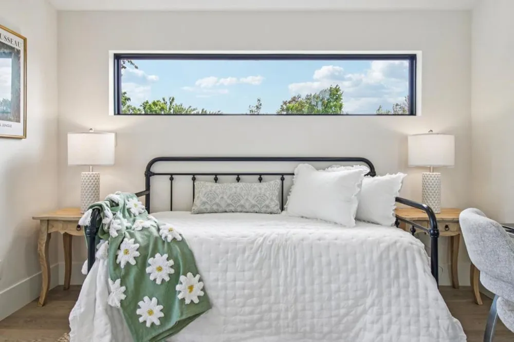 2280 Saint Francis Drive Palo Alto, CA 94303