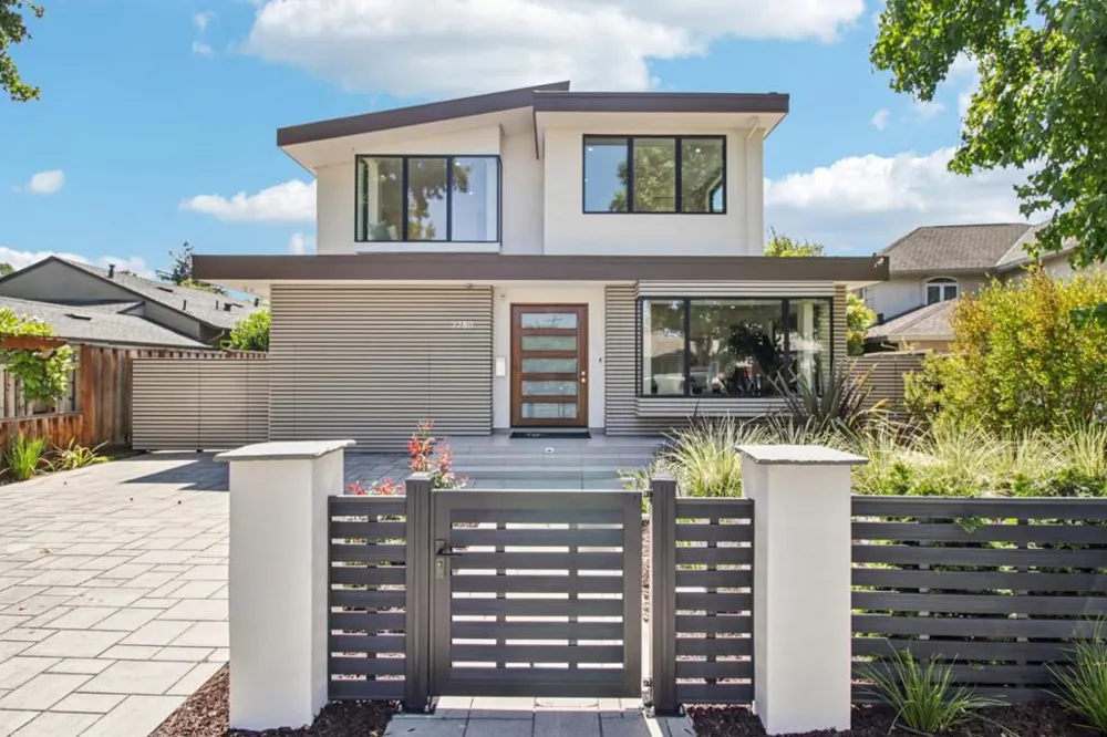 2280 Saint Francis Drive Palo Alto, CA 94303