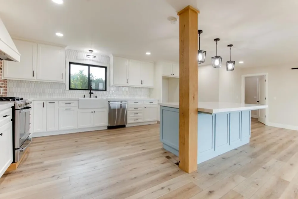 1667 Santa Ana Road Hollister, CA 95023