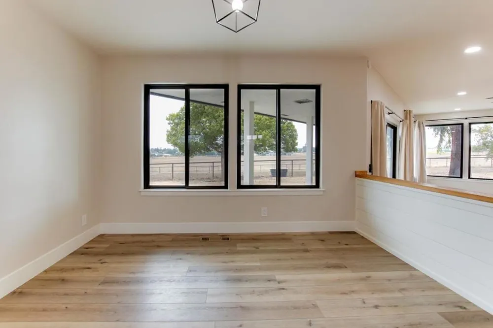 1667 Santa Ana Road Hollister, CA 95023