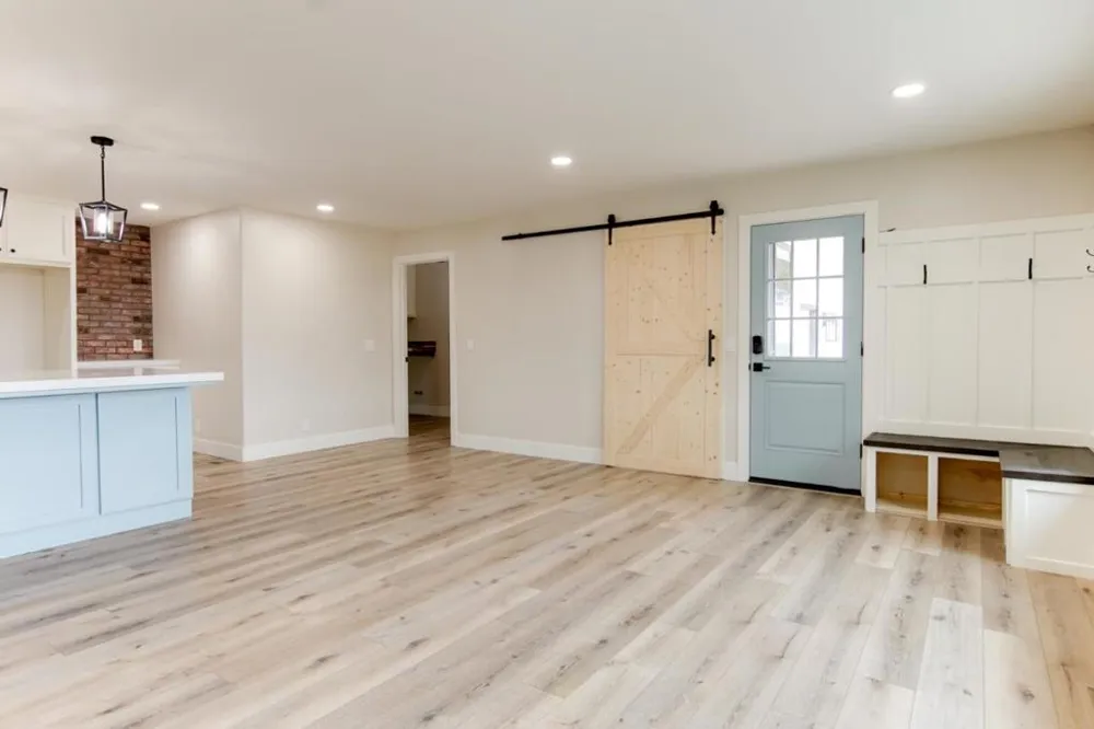 1667 Santa Ana Road Hollister, CA 95023