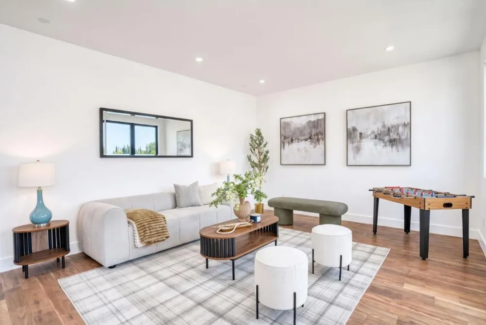 15218 Stratford Drive San Jose, CA 95124