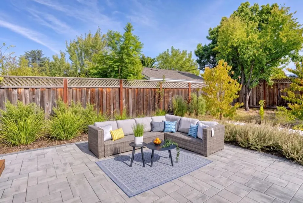 15218 Stratford Drive San Jose, CA 95124