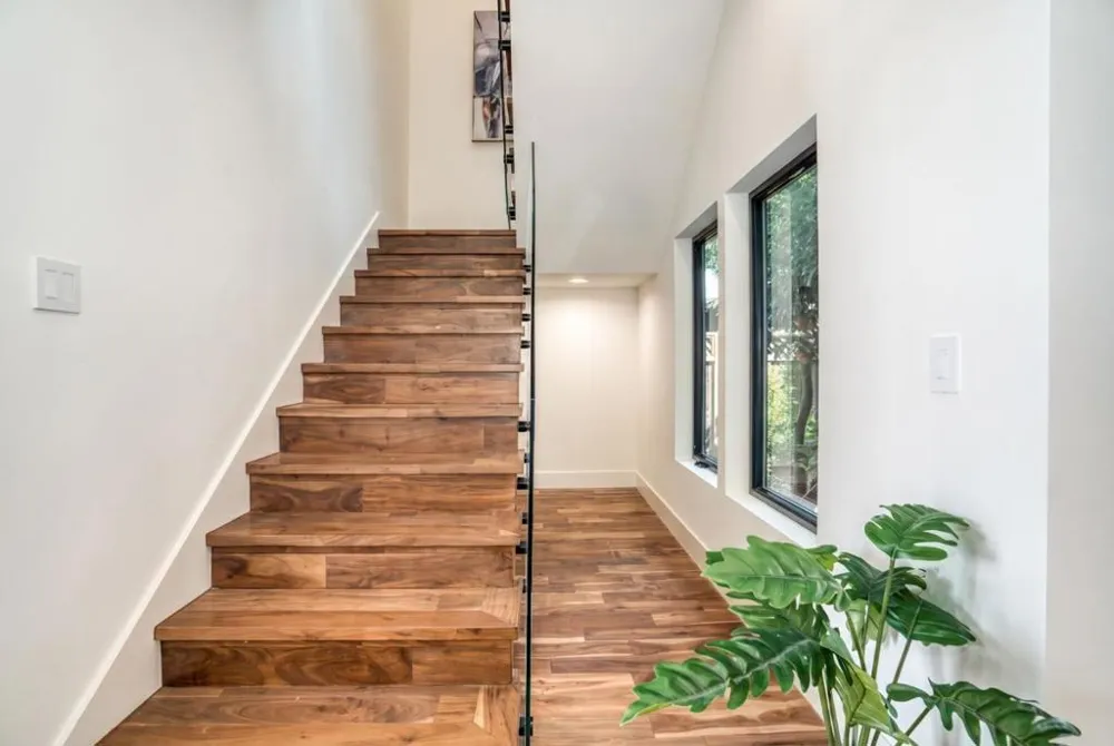 15218 Stratford Drive San Jose, CA 95124