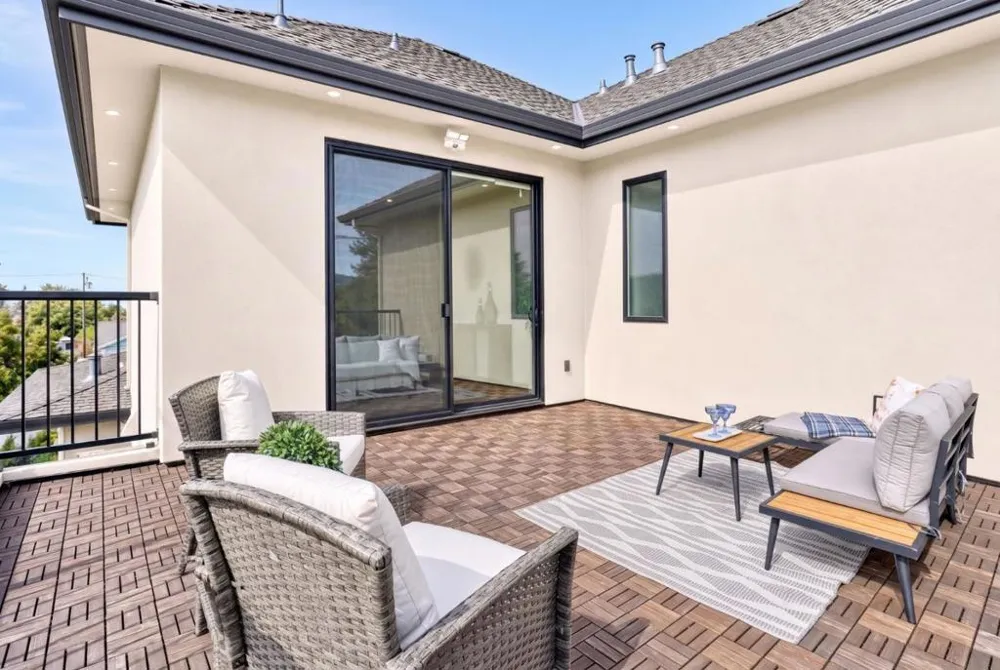 15218 Stratford Drive San Jose, CA 95124