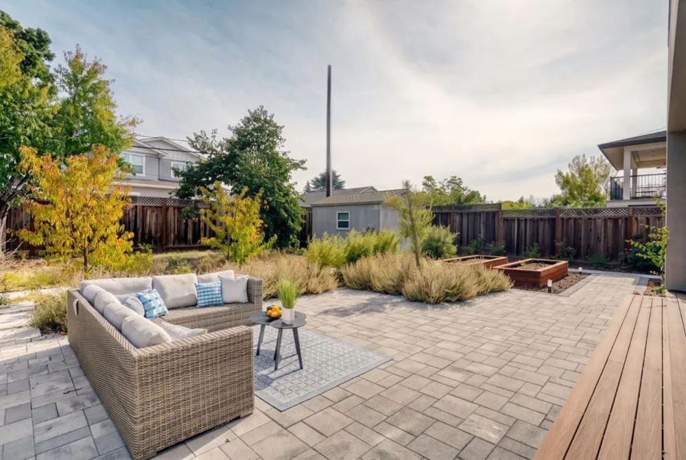 15218 Stratford Drive San Jose, CA 95124