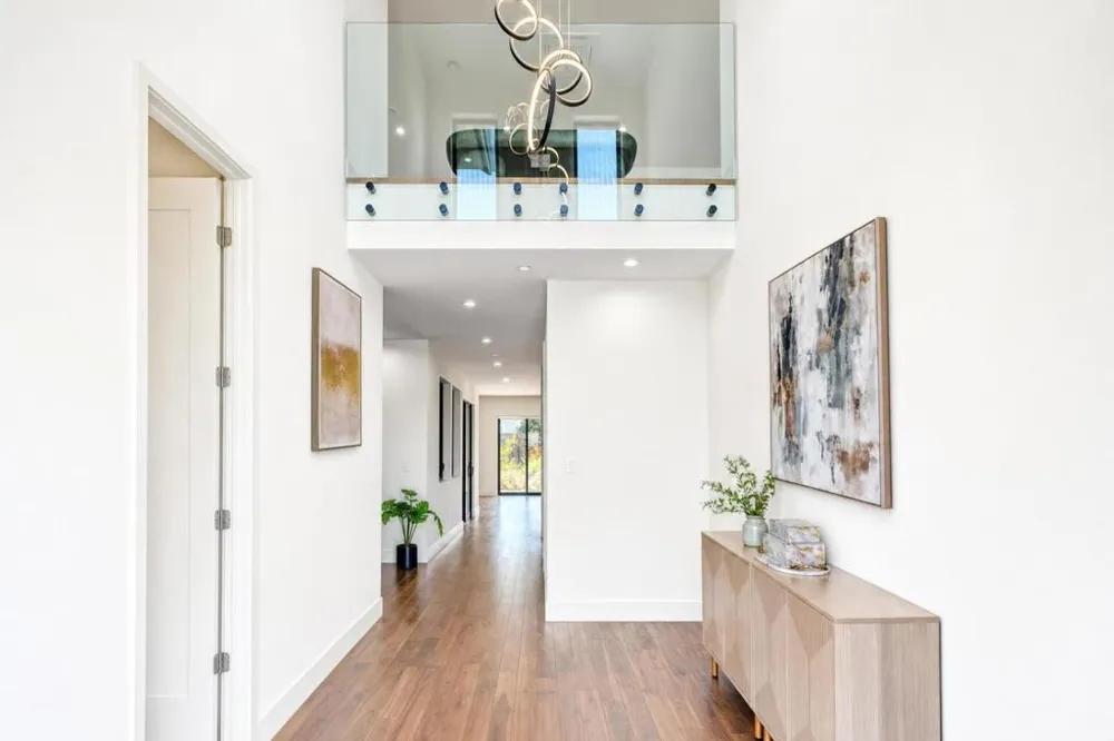 15218 Stratford Drive San Jose, CA 95124