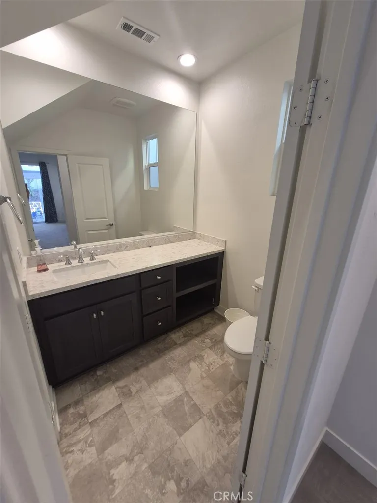 38565 Fairfield heights Murrieta, CA 92563