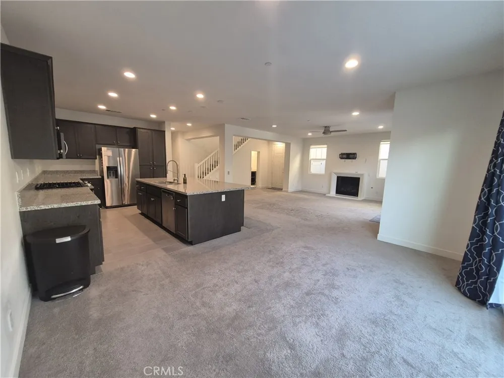 38565 Fairfield heights Murrieta, CA 92563