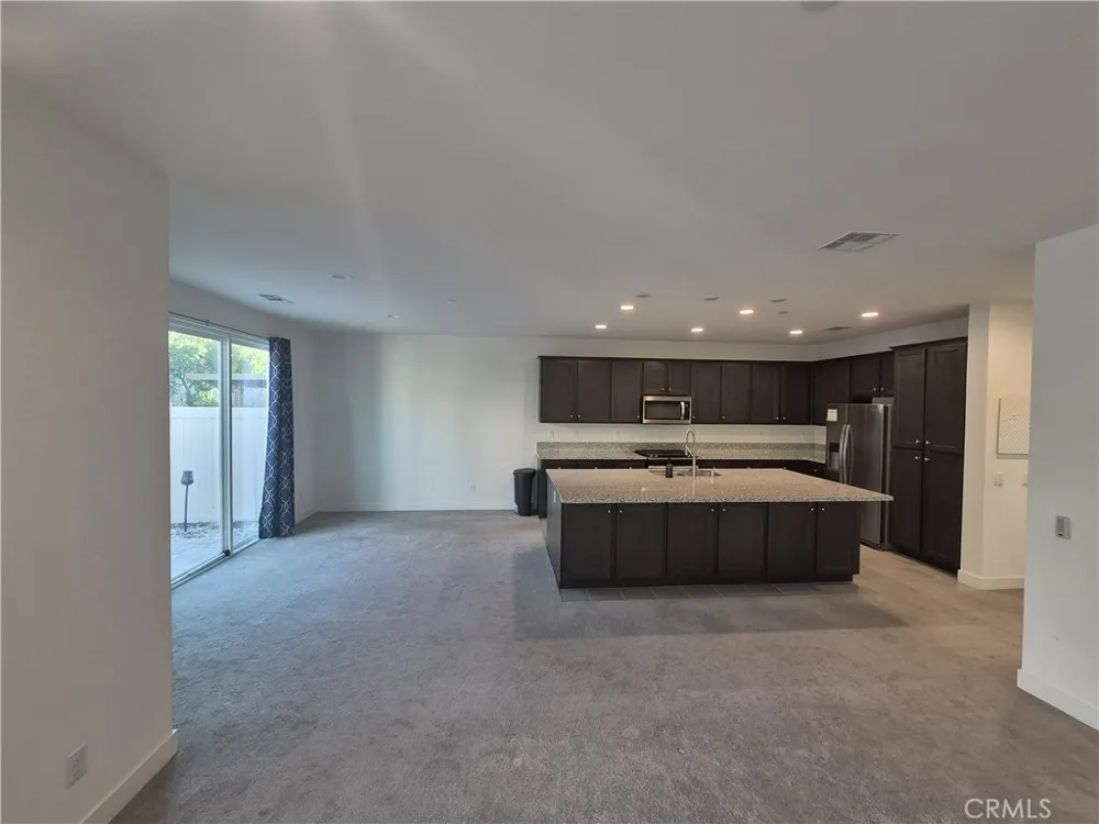 38565 Fairfield heights Murrieta, CA 92563