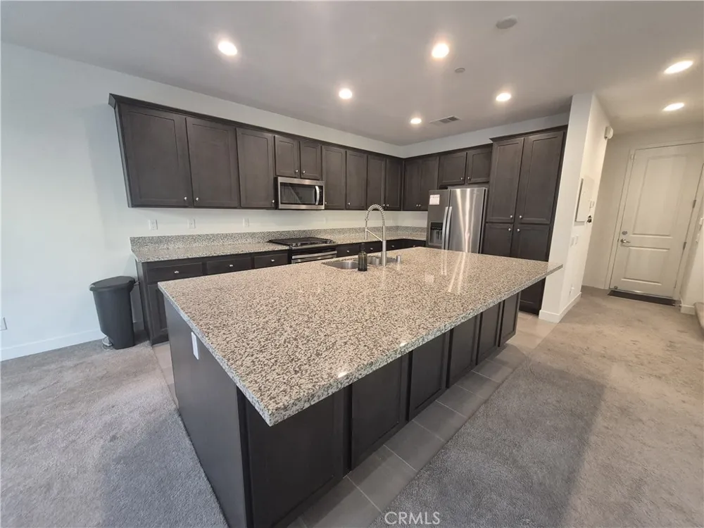 38565 Fairfield heights Murrieta, CA 92563