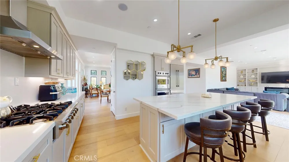 276 Capri Simi Valley, CA 93065