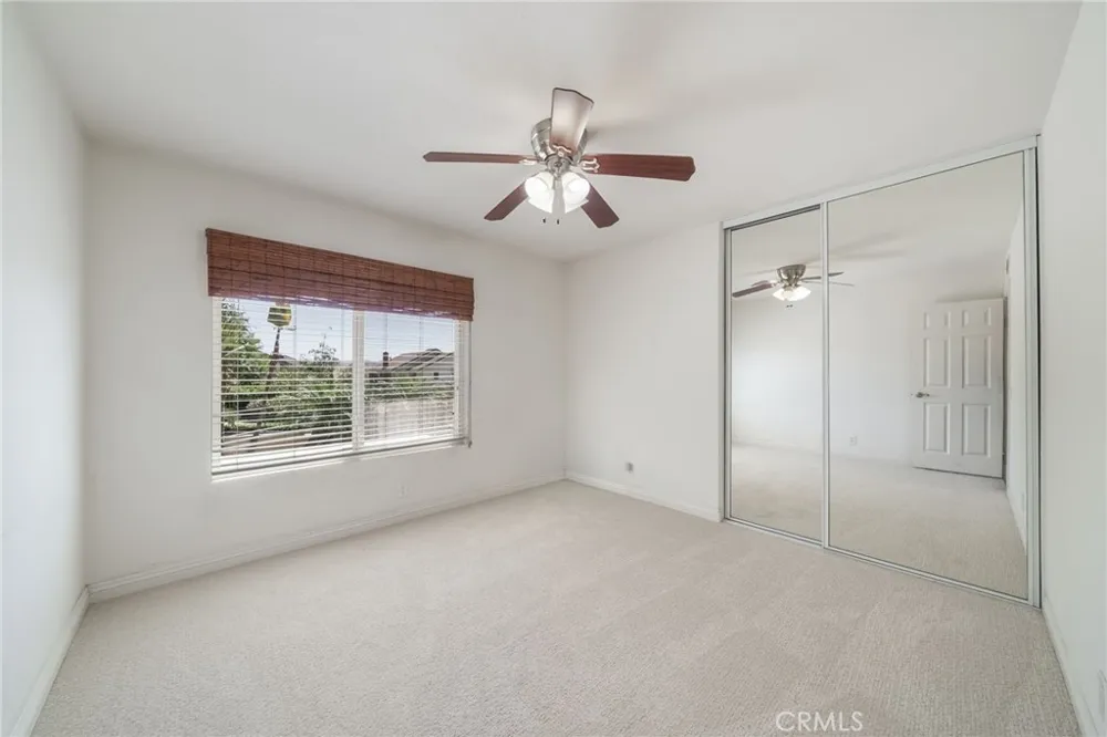 24592 Linda Flora Laguna Hills, CA 92653