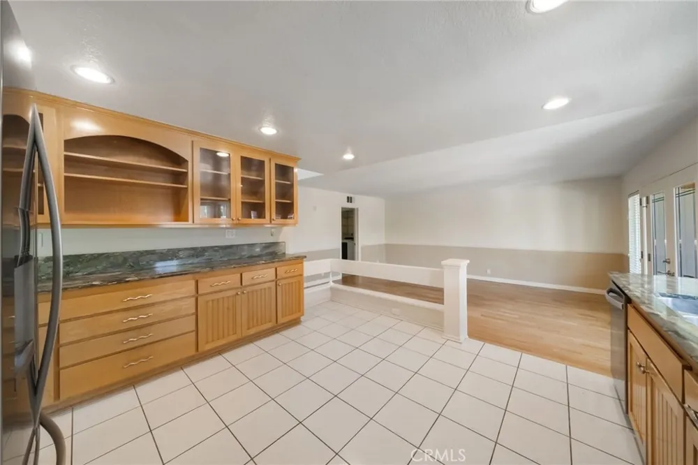 24592 Linda Flora Laguna Hills, CA 92653