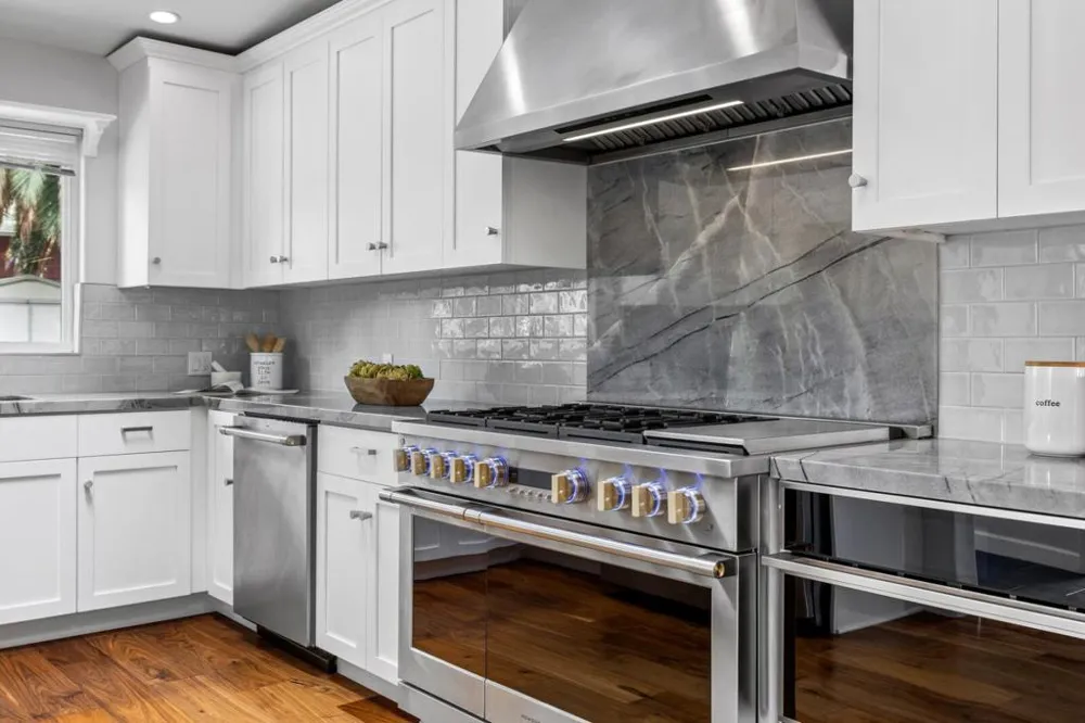 3242 Fair Oaks Avenue Redwood City, CA 94063