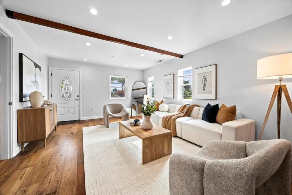 3242 Fair Oaks Avenue Redwood City, CA 94063