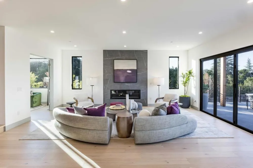 1127 Hillslope Place Los Altos, CA 94024