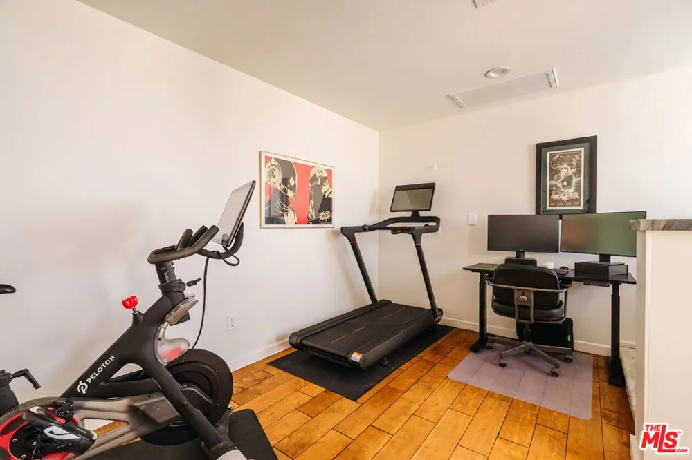 34 Galleon Street Marina del Rey, CA 90292