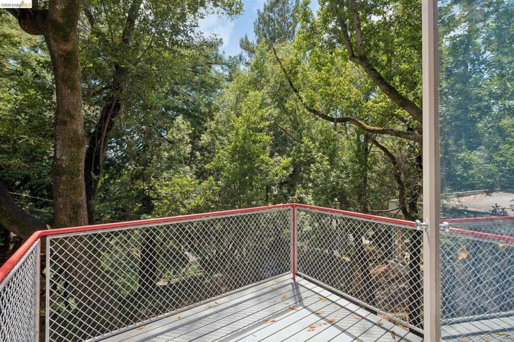 775 San Diego Rd Berkeley, CA 94707