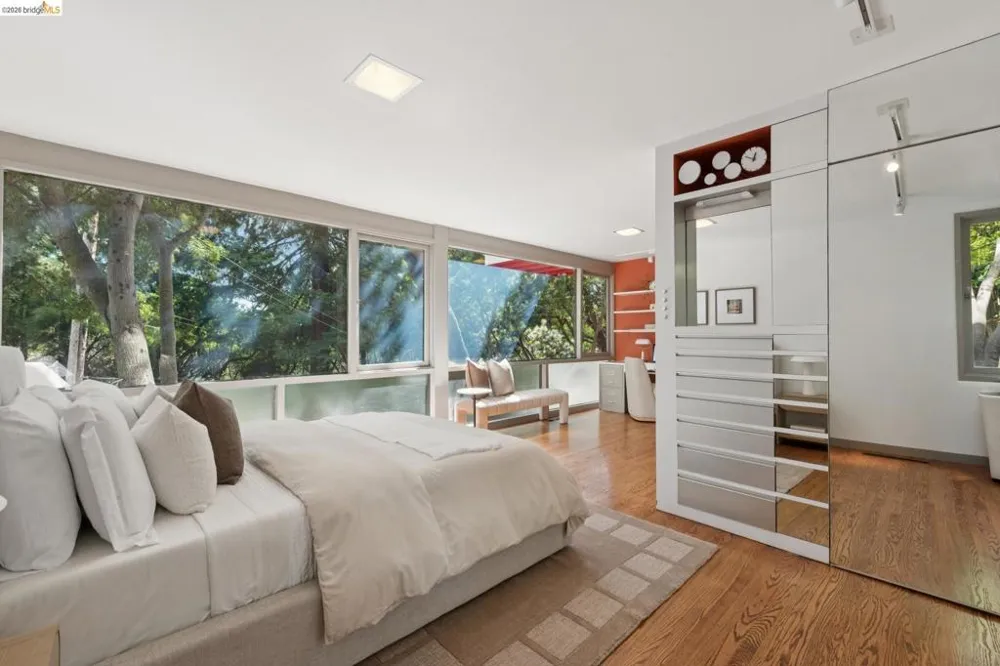 775 San Diego Rd Berkeley, CA 94707