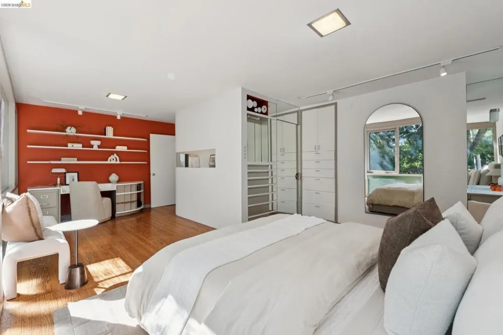 775 San Diego Rd Berkeley, CA 94707