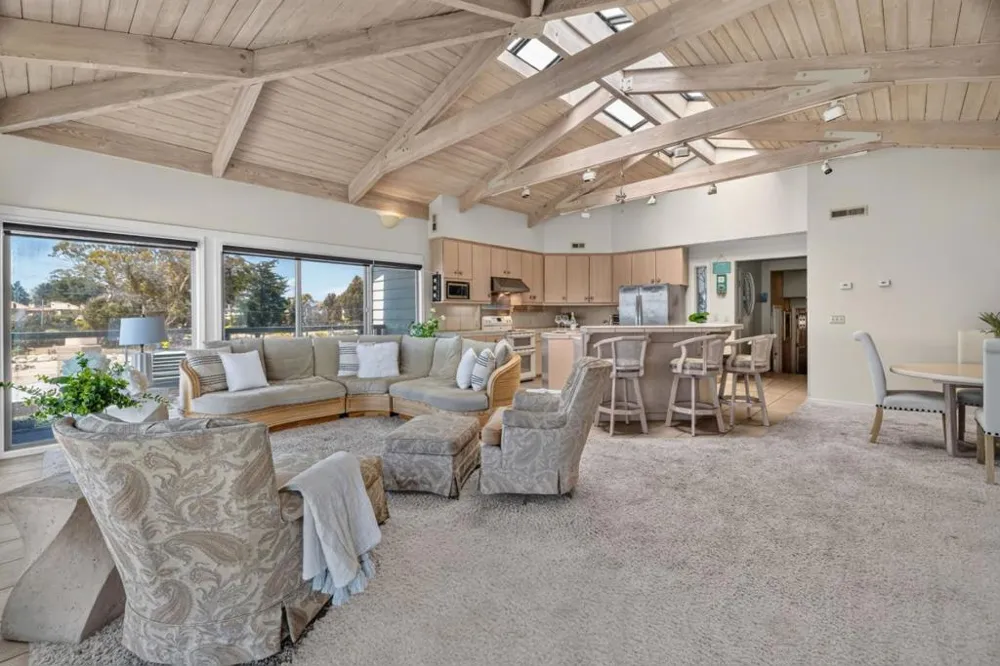 22800 E Cliff Drive Santa Cruz, CA 95062
