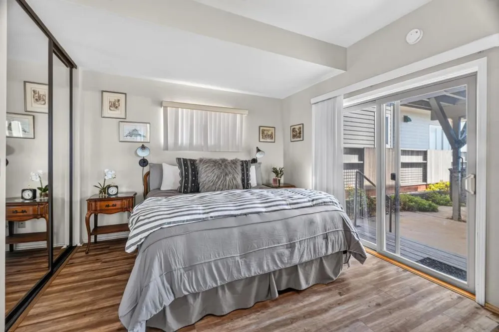22800 E Cliff Drive Santa Cruz, CA 95062
