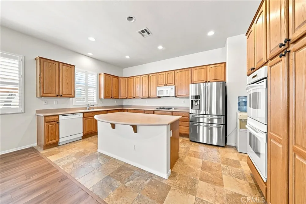 1729 La Cantera Beaumont, CA 92223